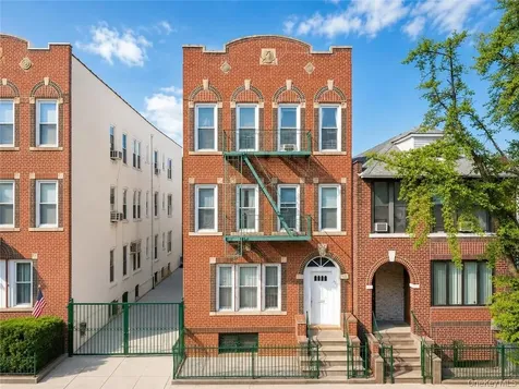 827 49th Street Brooklyn NY 11220