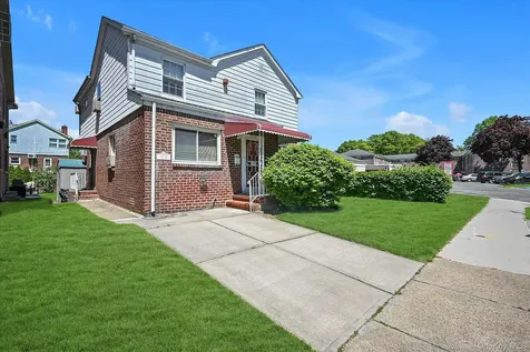 147-29 68th Road Kew Garden Hills NY 11367