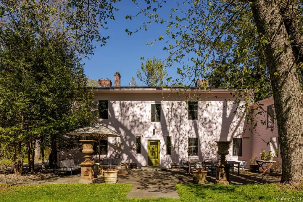 2461 Salt Point Turnpike Clinton Corners NY 12514