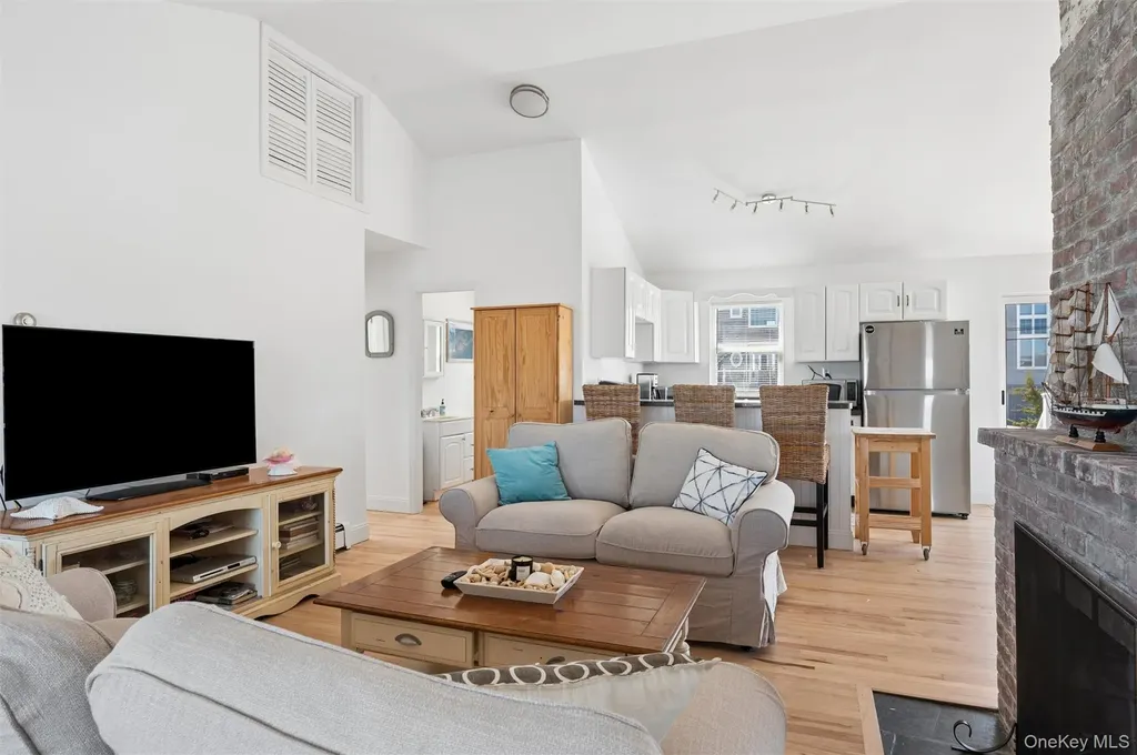 898 Dune Road Westhampton Beach NY 11978