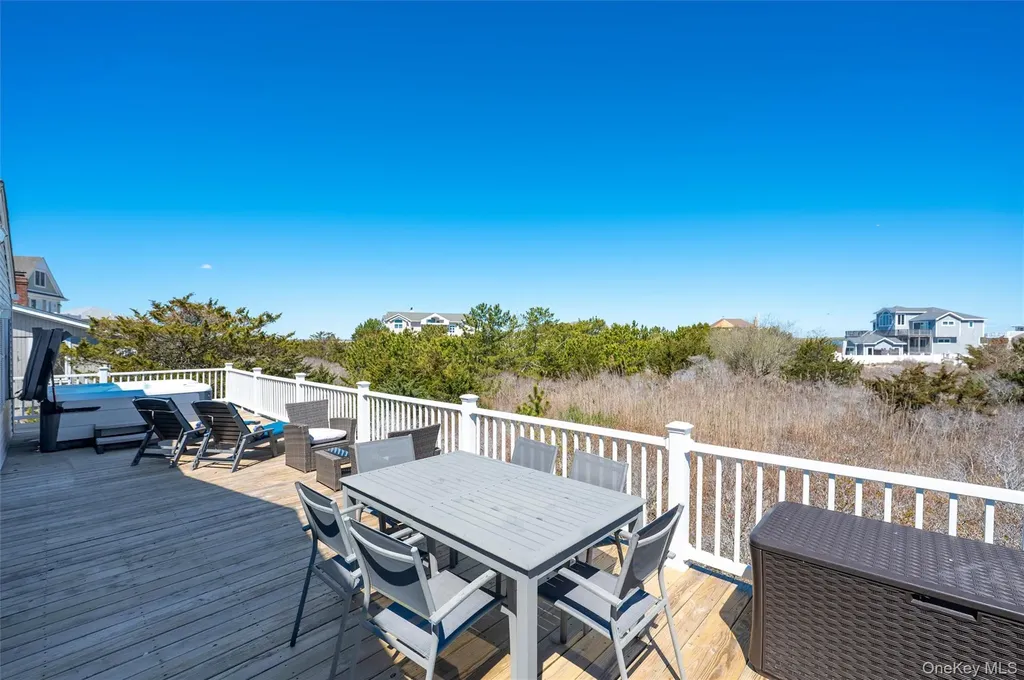 898 Dune Road Westhampton Beach NY 11978
