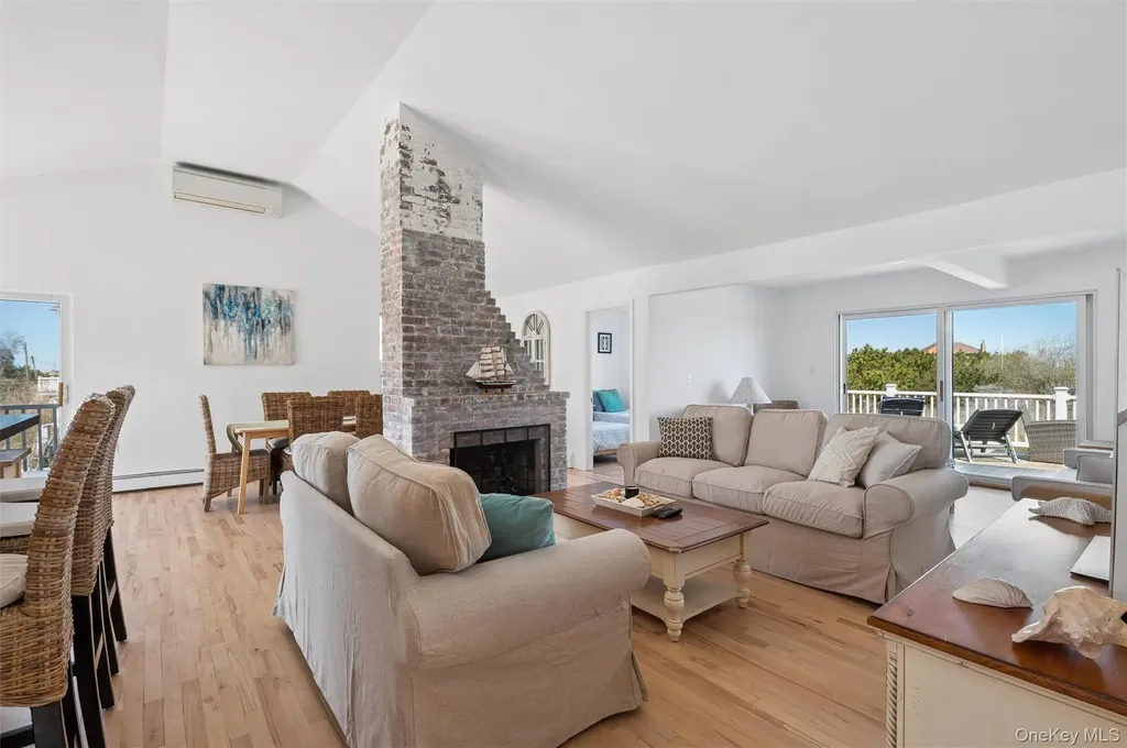 898 Dune Road Westhampton Beach NY 11978