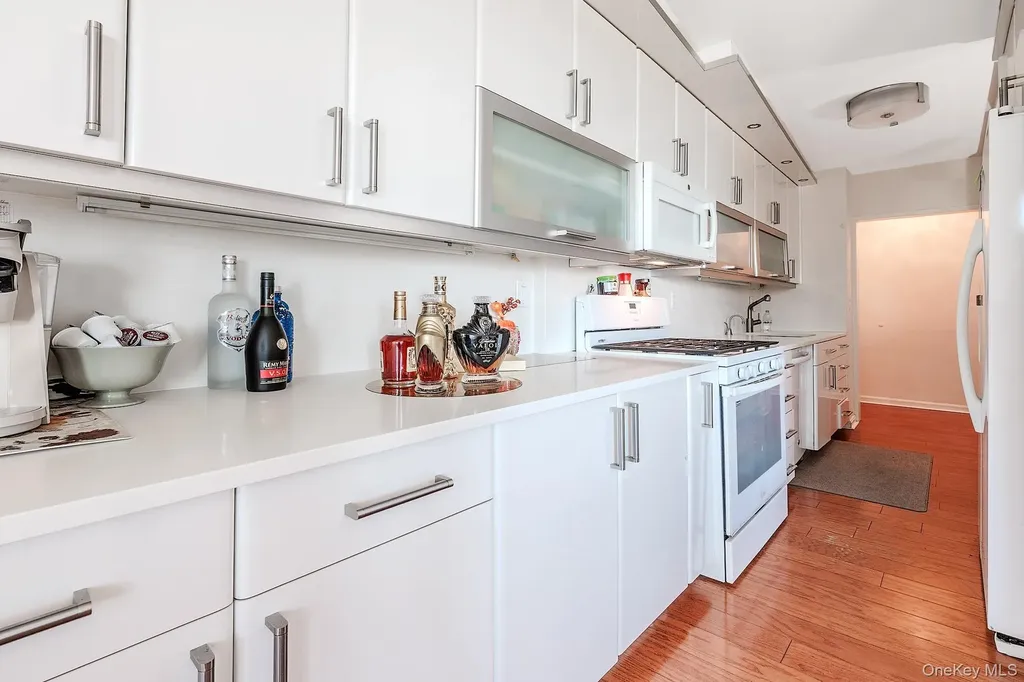 2930 W 5th Street Brooklyn NY 11224