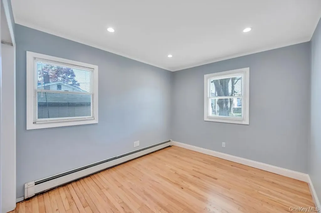59 Applegate Drive Mastic NY 11950