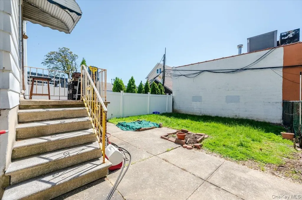 535 Edison Avenue Bronx NY 10465
