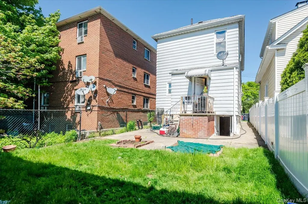 535 Edison Avenue Bronx NY 10465