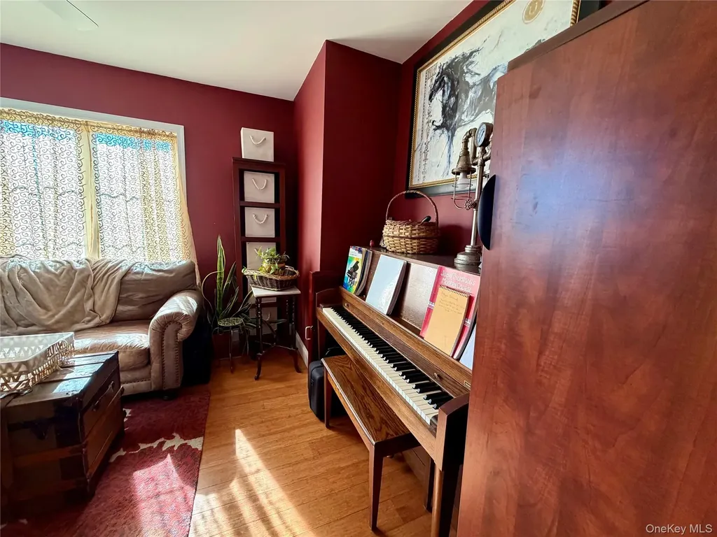 519 County Route 164 Callicoon NY 12723
