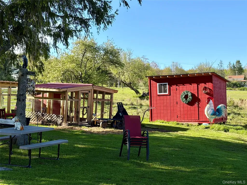 519 County Route 164 Callicoon NY 12723