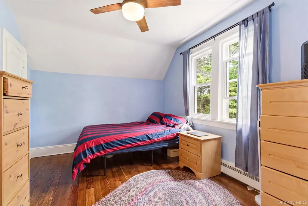 32 Timberline Drive Huntington NY 11743