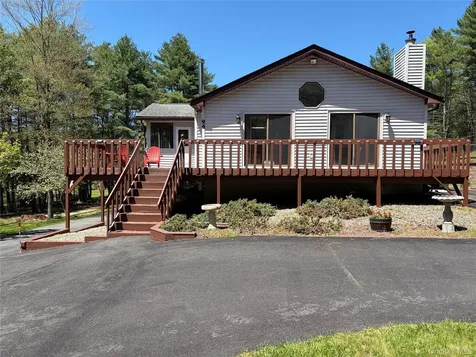 94 Gina Lane Smallwood NY 12778