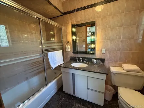 94 Gina Lane Smallwood NY 12778