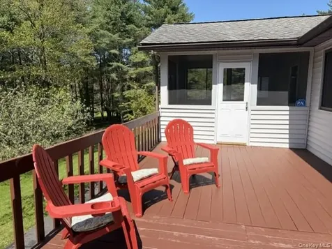 94 Gina Lane Smallwood NY 12778