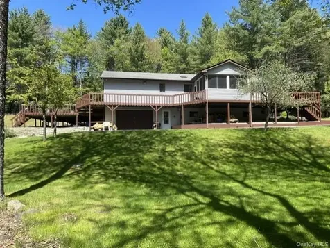 94 Gina Lane Smallwood NY 12778