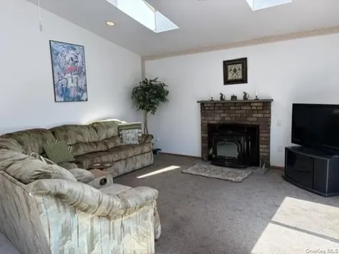 94 Gina Lane Smallwood NY 12778