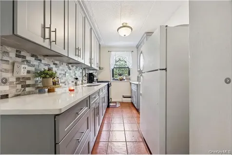 1085 Warburton Avenue Yonkers NY 10701