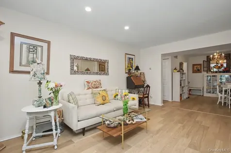 23 Dorset Court Yorktown Heights NY 10598