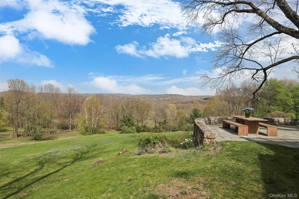213 Baldwin Road Bedford Corners NY 10549