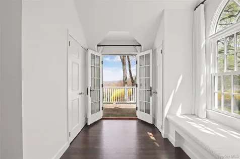 213 Baldwin Road Bedford Corners NY 10549