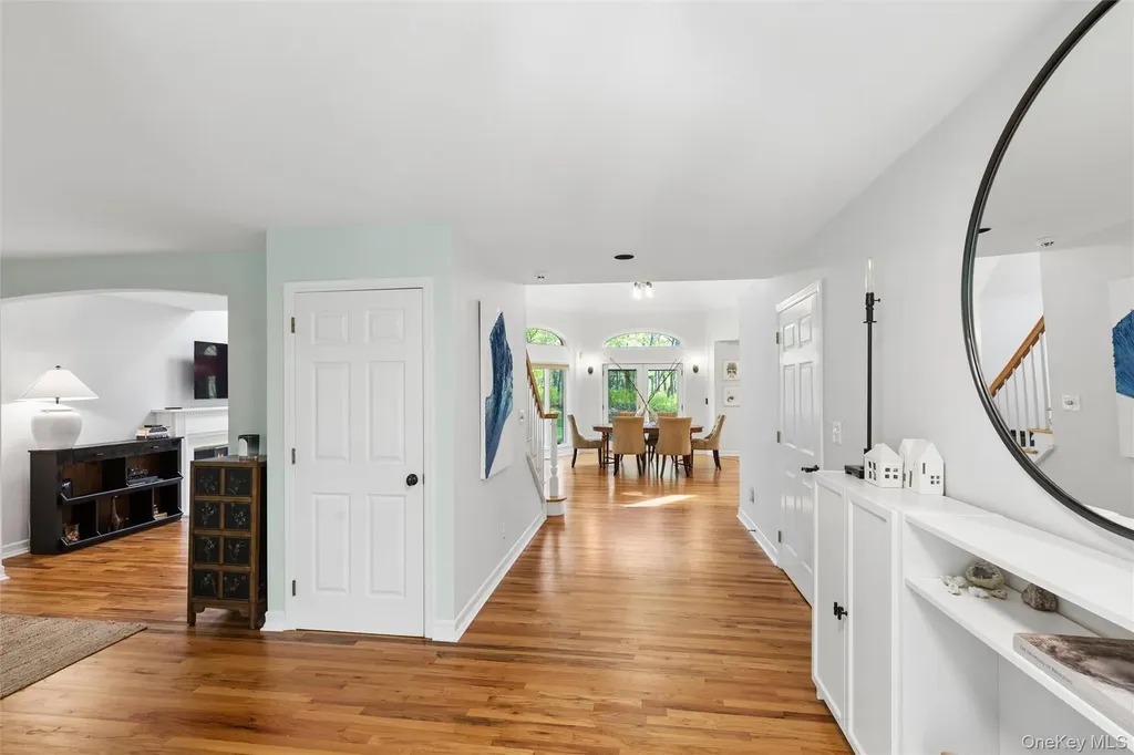 2 Red Creek Circle Hampton Bays NY 11946