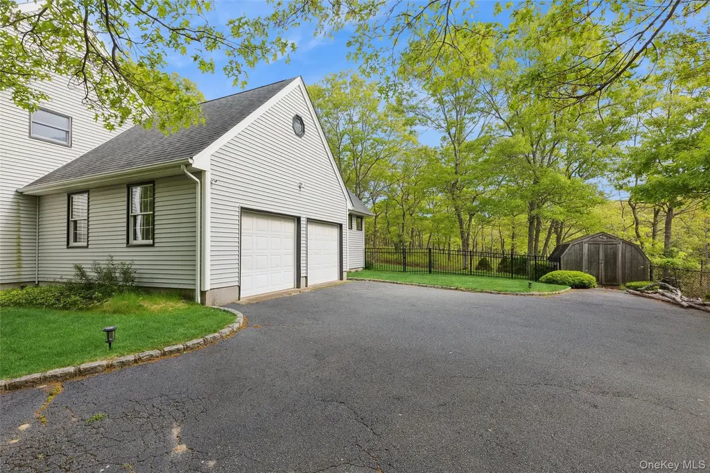 2 Red Creek Circle Hampton Bays NY 11946