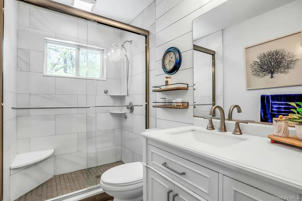 62 Craig Road Islip Terrace NY 11752
