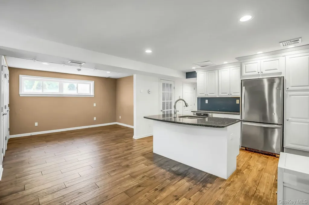 62 Craig Road Islip Terrace NY 11752