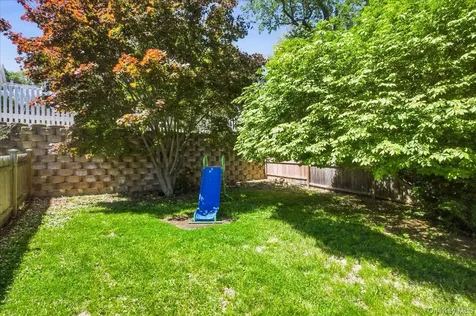 21 Clover Street Yonkers NY 10703