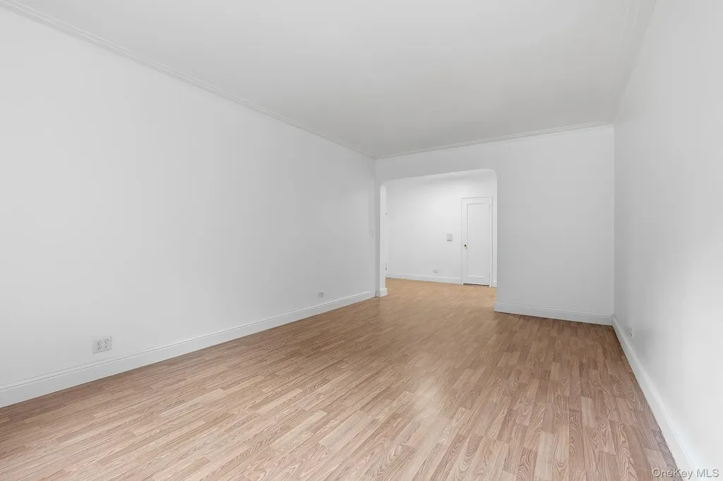 3015 Riverdale Avenue Bronx NY 10463