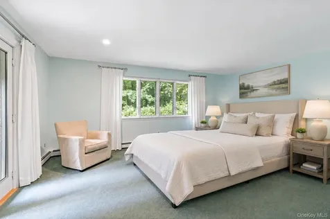 2425 Evergreen Street Yorktown Heights NY 10598