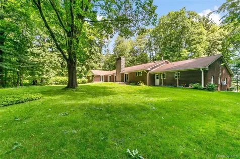 2425 Evergreen Street Yorktown Heights NY 10598