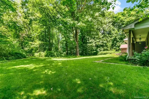 2425 Evergreen Street Yorktown Heights NY 10598