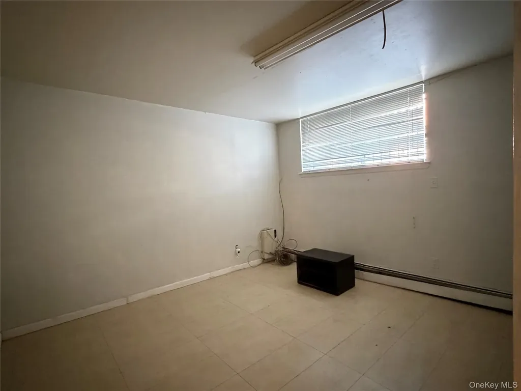43-65 156th Street Flushing NY 11355
