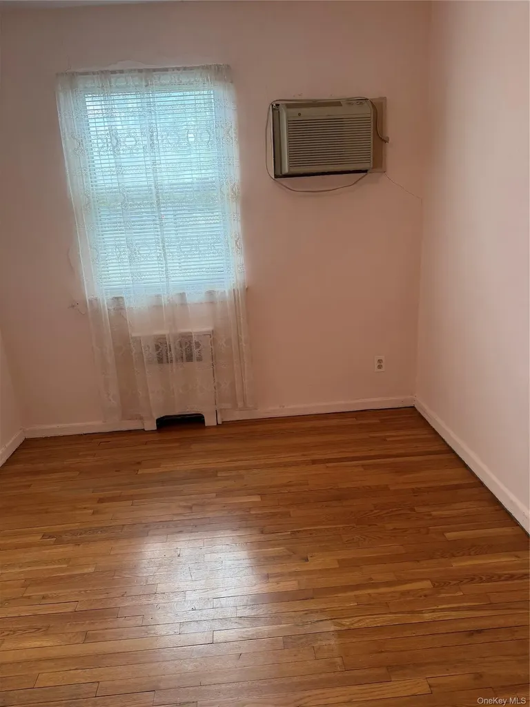 270-08 81st Avenue New Hyde Park NY 11040