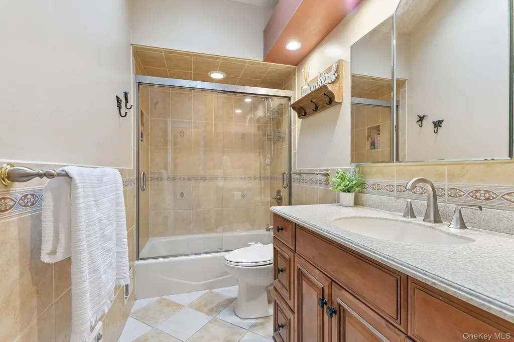4 Concord Lane Smithtown NY 11787