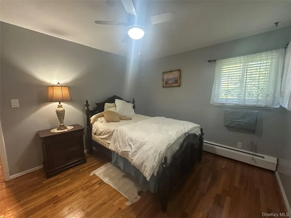776 Bunker Road North Woodmere NY 11581