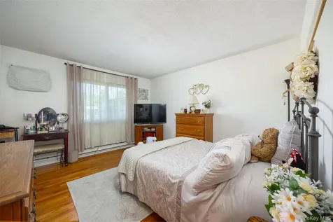 11 Millholland Drive Fishkill NY 12524