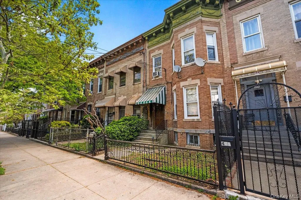 407 Eldert Lane Brooklyn NY 11208