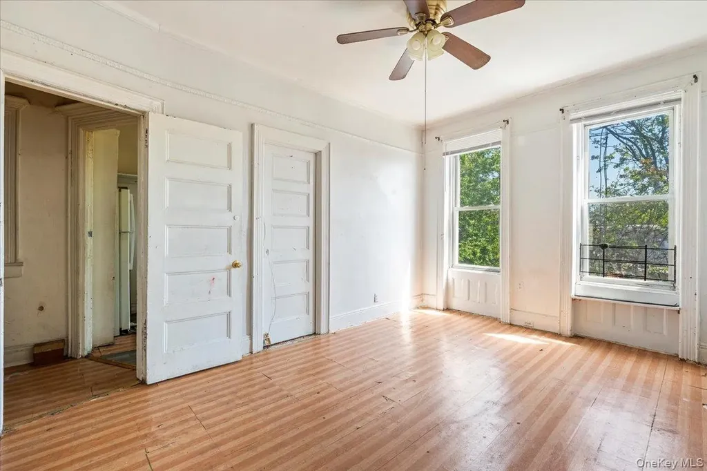 407 Eldert Lane Brooklyn NY 11208