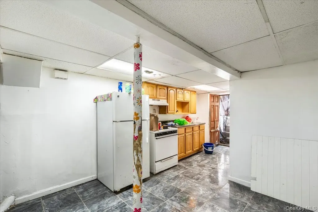 407 Eldert Lane Brooklyn NY 11208