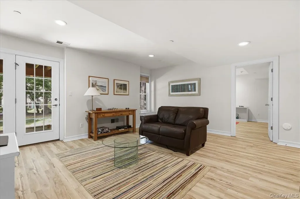 15 Old Town Crossing Mount Kisco NY 10549