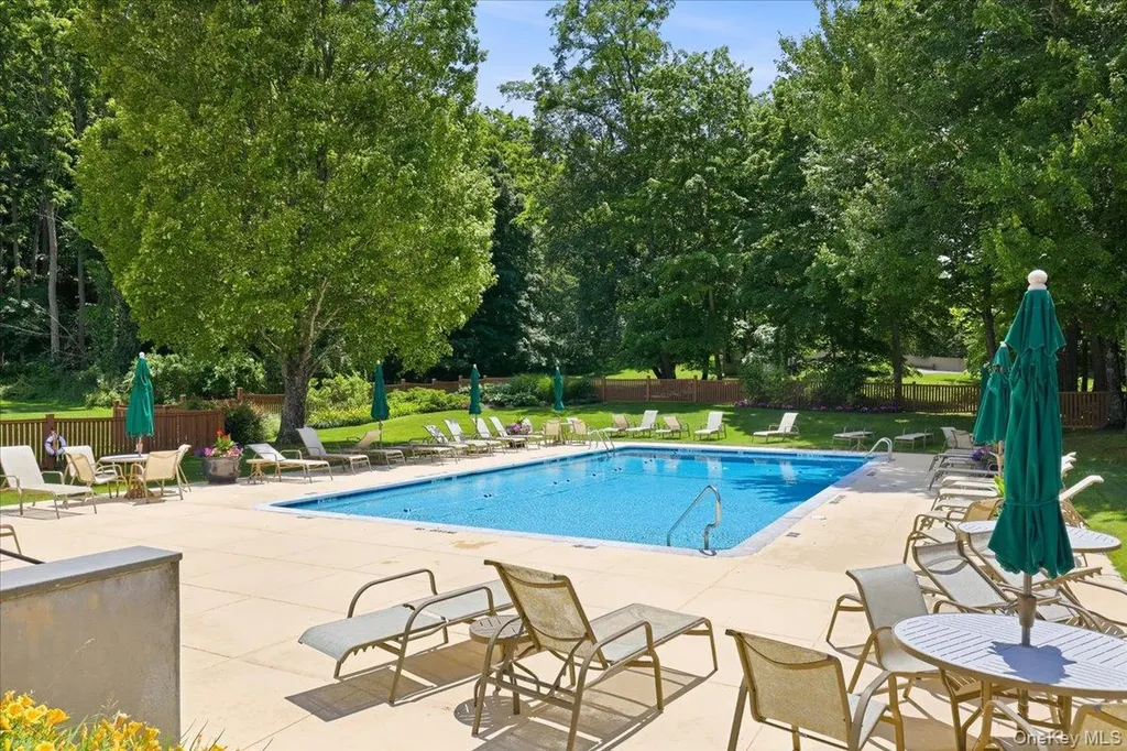15 Old Town Crossing Mount Kisco NY 10549