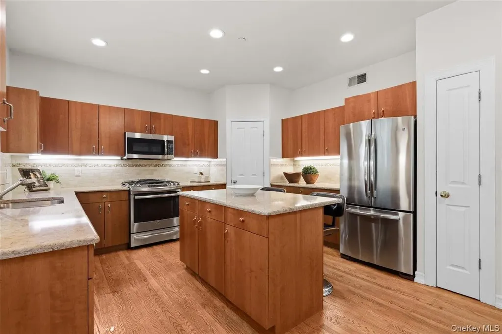 15 Old Town Crossing Mount Kisco NY 10549