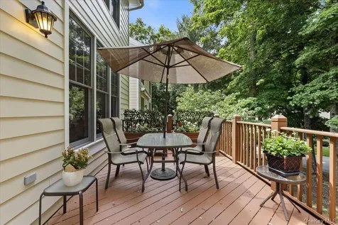 15 Old Town Crossing Mount Kisco NY 10549
