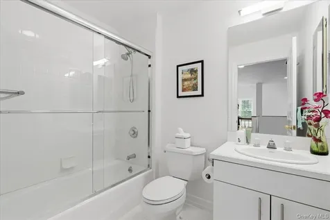 15 Old Town Crossing Mount Kisco NY 10549
