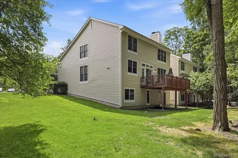 15 Old Town Crossing Mount Kisco NY 10549