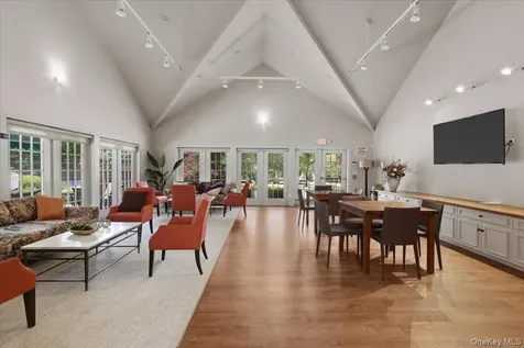 15 Old Town Crossing Mount Kisco NY 10549