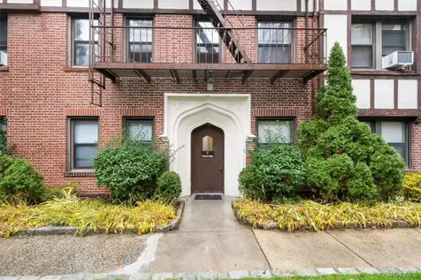7 Greenridge Avenue White Plains NY 10605