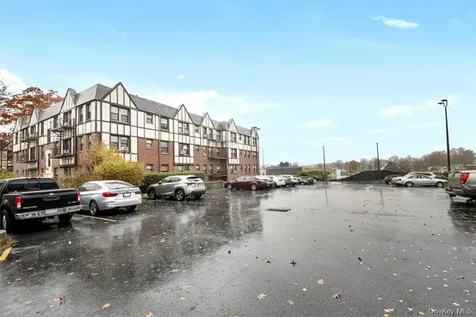 7 Greenridge Avenue White Plains NY 10605