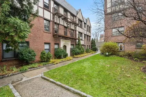 7 Greenridge Avenue White Plains NY 10605
