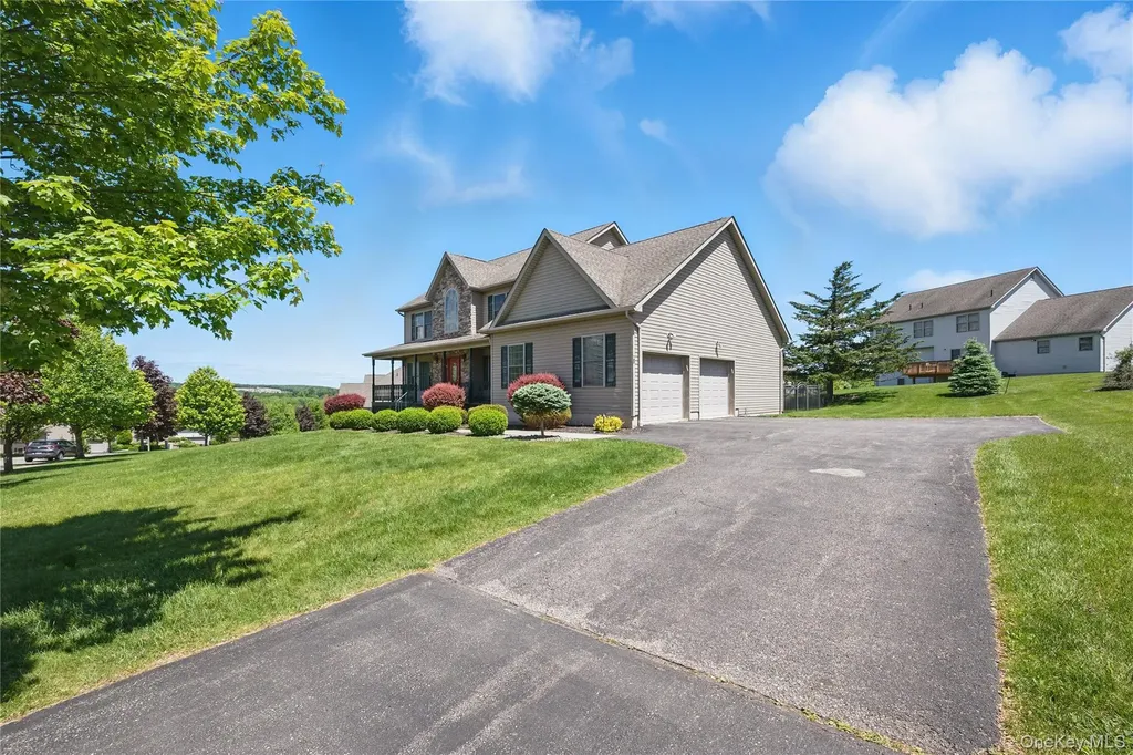 15 Prestwick Drive Monroe NY 10950